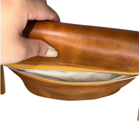 Epiphanie Camera Bag Sophia Leather Satchel Crossbody Camel Leather Studded - Picture 8 of 12